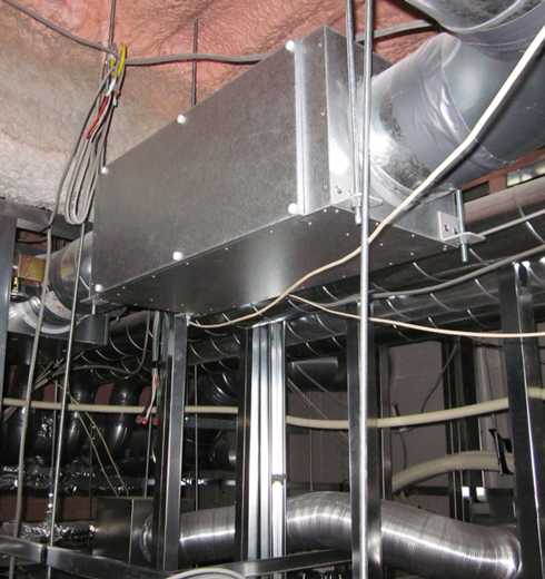 排気ダクトに接続したKCF-5-200Wその2